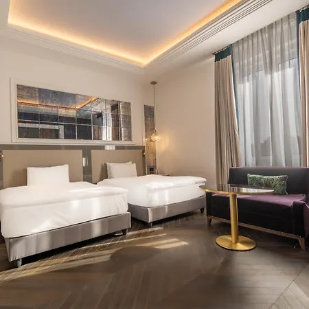 Хотел Balkan Palace 5*