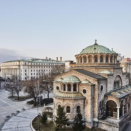 Balkan Palace Хотел