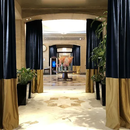 Balkan Palace 5* Sofía