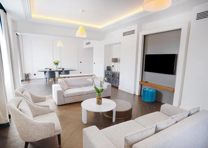 Balkan Palace Hotel 5*