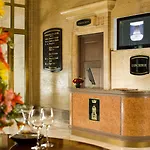 Balkan Palace فندق 5*