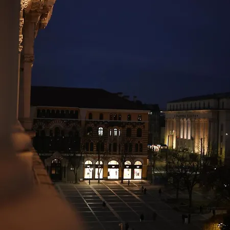 מלון Balkan Palace סופיה