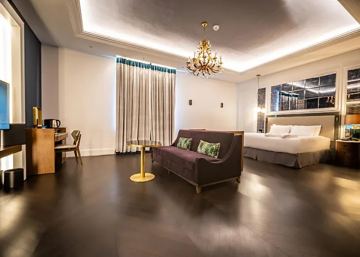 Balkan Palace Hotel 5*